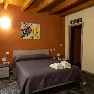 Via Cavour 19, Del Conte Maison d'hôtes